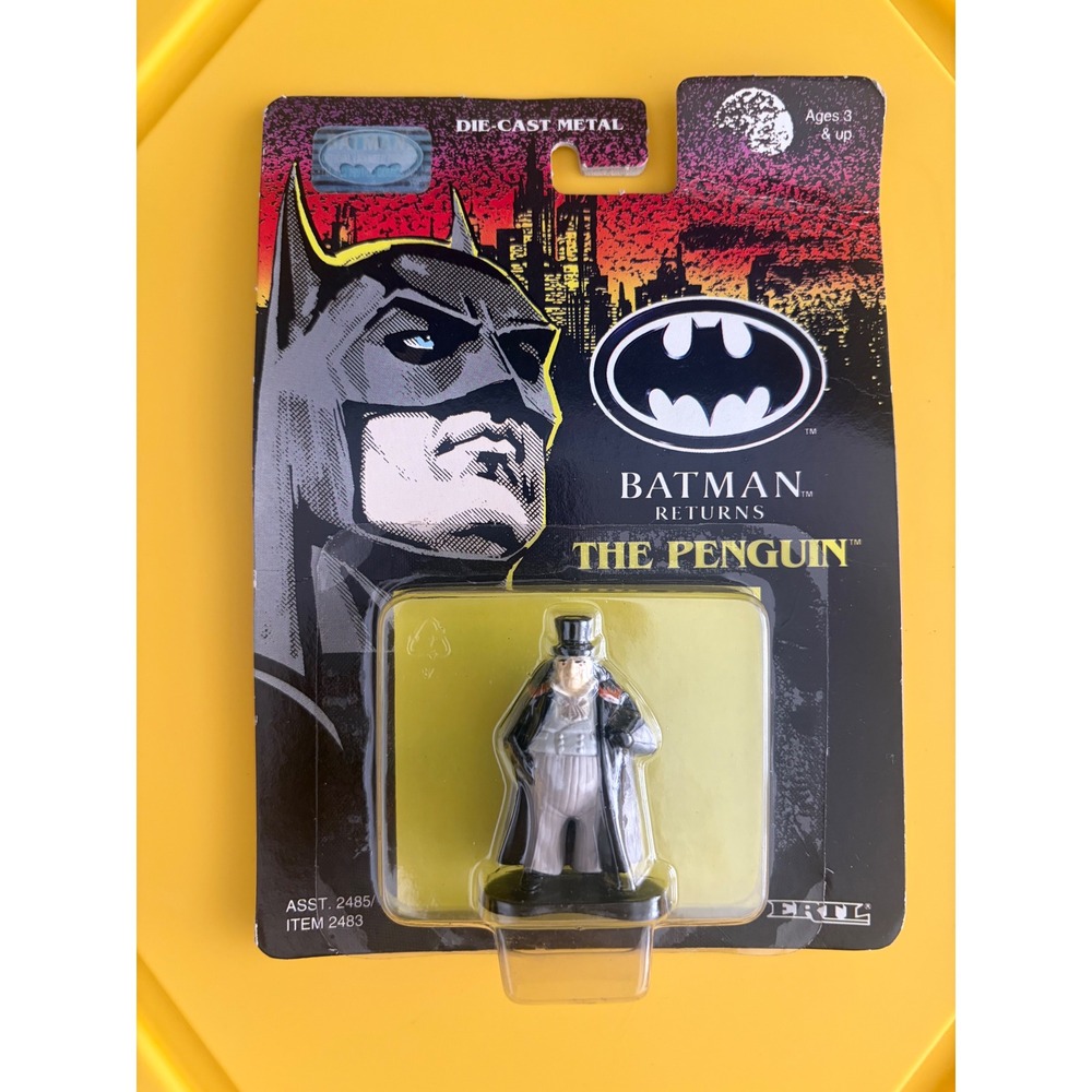 Vintage 1992 Ertl Batman Returns The Penguin Die-Cast Metal Figure 2483 NIP